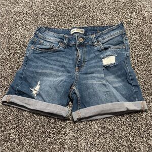 Route 66 Distressed Denim Shorts woman’s size 2